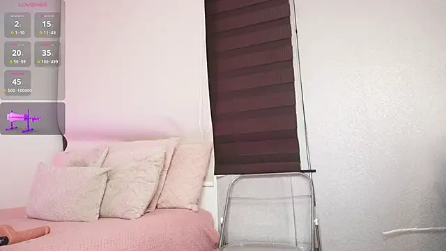 Snapshot of Alexxandra_12 chatting on November 2025 09:42:02 AM Alexxandra 12 online show from November 2025 09:42:02 AM