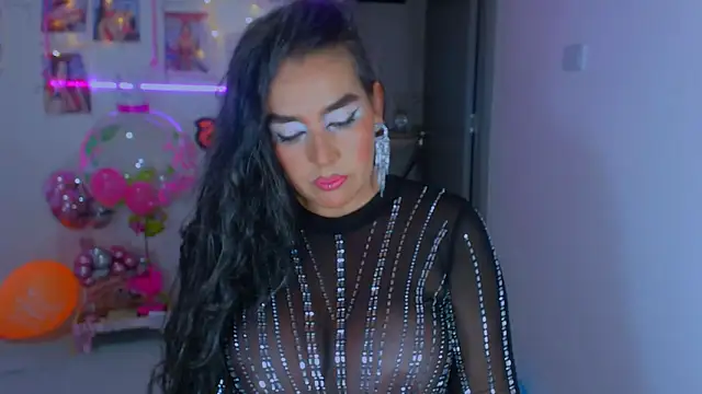 Snapshot of sweet_vanessa_22 chatting on December 2024 01:41:02 AM sweet vanessa 22 online show from December 2024 01:41:02 AM