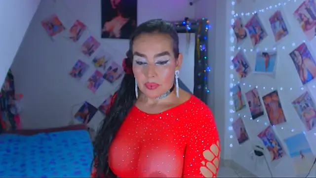 Snapshot of sweet_vanessa_22 chatting on March 2025 02:43:01 AM sweet vanessa 22 online show from March 2025 02:43:01 AM