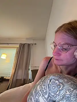 Snapshot of jannis1992 chatting on June 2026 05:59:01 PM jannis1992 online show from June 2026 05:59:01 PM