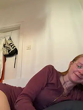 Snapshot of jannis1992 chatting on June 2026 04:17:02 PM jannis1992 online show from June 2026 04:17:02 PM