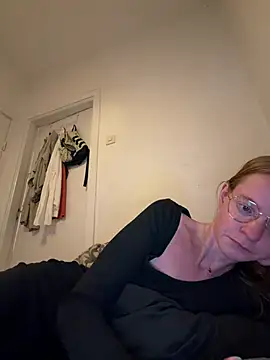 Snapshot of jannis1992 chatting on July 2026 06:26:01 PM jannis1992 online show from July 2026 06:26:01 PM
