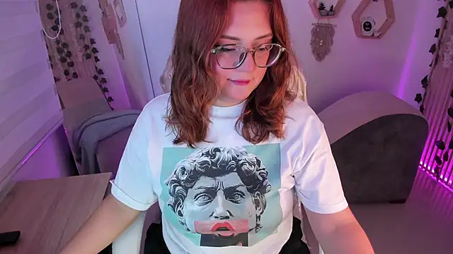 paulinacostello online show from February 2025 01:35:02 PM