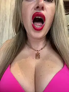 Kittenforyou online show from May 2026 12:55:02 PM