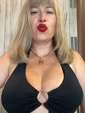 Kittenforyou online show from July 2026 09:12:02 AM