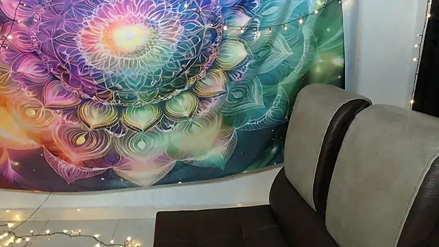 Snapshot of Alexxx_andr4 chatting on February 2025 12:36:02 AM Alexxx andr4 online show from February 2025 12:36:02 AM