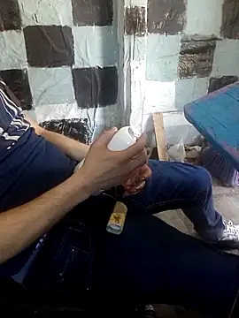 Wero4200 online show from April 2026 06:05:02 PM