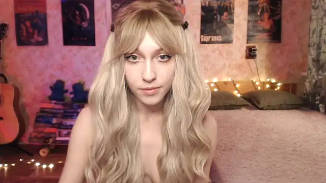 Friendly Ellie online show from January 2025 12:07:01 AM