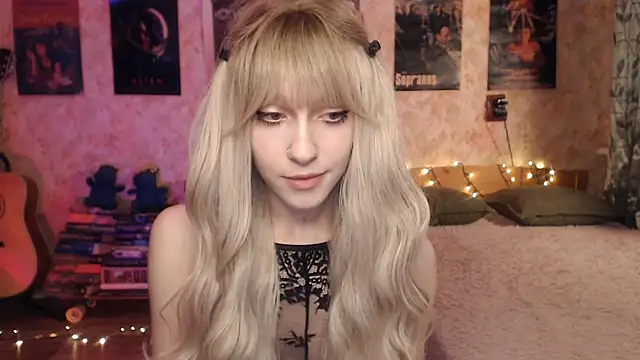 Friendly Ellie online show from January 2025 11:11:02 PM