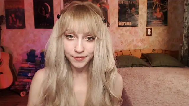 Friendly Ellie online show from March 2025 02:20:01 AM