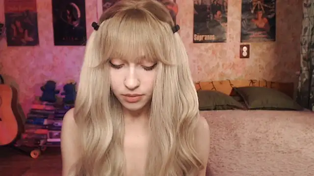 Friendly Ellie online show from March 2025 12:12:01 AM