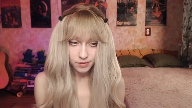 Friendly Ellie online show from March 2025 12:18:02 AM