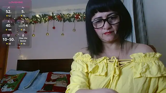 ISABEEL SOFIA01 online show from December 2025 10:21:02 AM