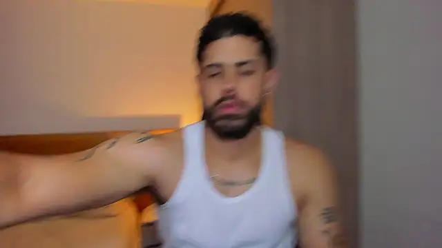 Justyn Torres online show from February 2025 03:05:02 PM