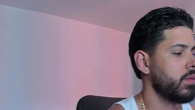 Snapshot of Justyn_Torres chatting on February 2026 01:05:02 PM Justyn Torres online show from February 2026 01:05:02 PM