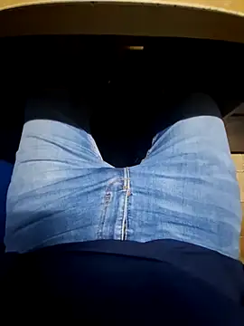 Calamaco07 online show from November 2025 06:03:01 AM