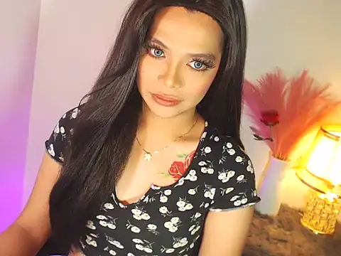 MajesticKitana online show from November 2025 05:06:01 AM