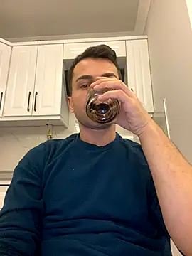 Emre-34 online show from November 2025 10:41:02 PM