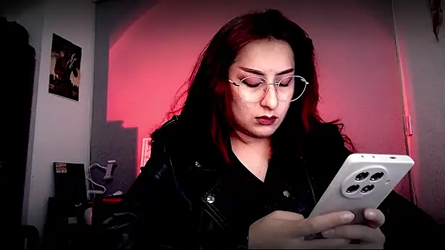 Snapshot of Scarlett_Sen chatting on December 2025 02:24:01 PM Scarlett Sen online show from December 2025 02:24:01 PM