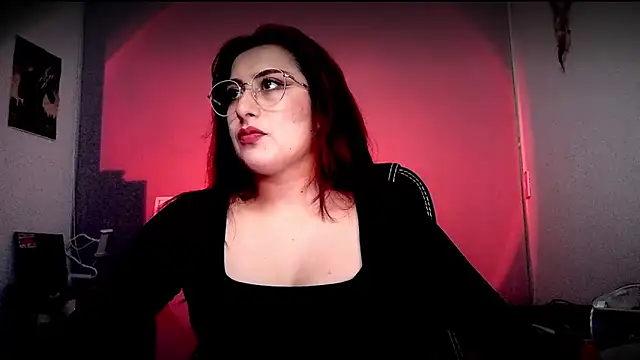 Snapshot of Scarlett_Sen chatting on December 2025 02:35:01 PM Scarlett Sen online show from December 2025 02:35:01 PM