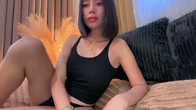 Snapshot of GenesisCastillano chatting on August 2026 07:44:02 AM GenesisCastillano online show from August 2026 07:44:02 AM