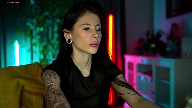 Your Nicolett online show from February 2025 02:16:02 AM