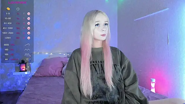 Misty Shadow online show from March 2025 05:31:01 PM