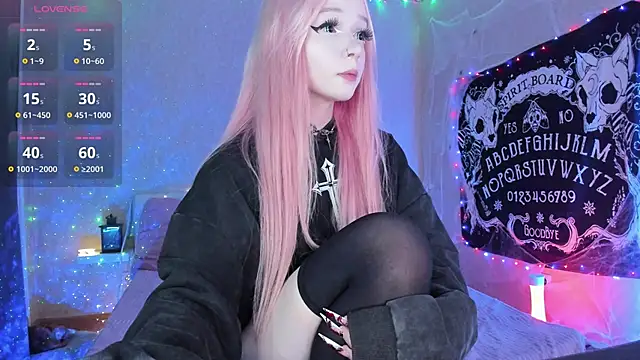 Misty Shadow online show from October 2025 09:55:02 PM