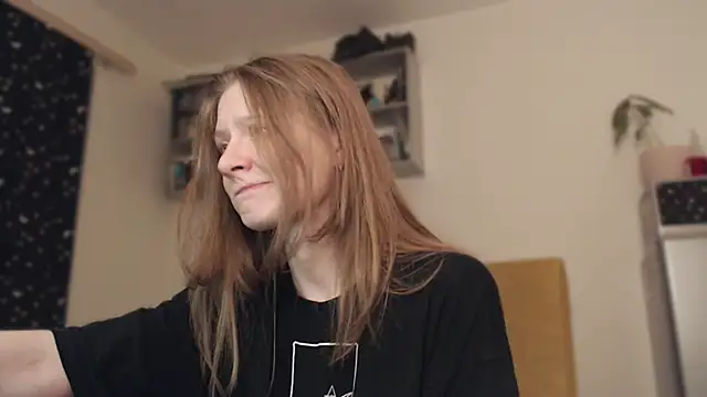 Snapshot of mollytuck chatting on January 2025 02:04:01 PM mollytuck online show from January 2025 02:04:01 PM