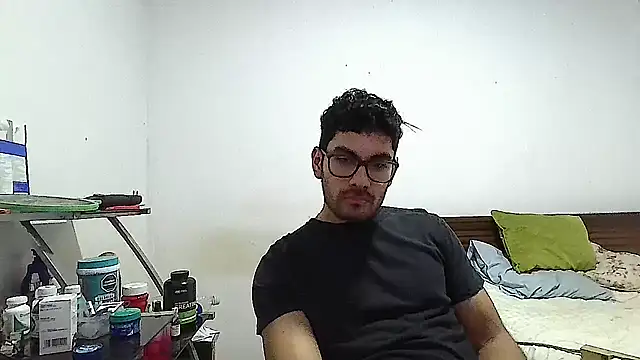 x-sebastian online show from December 2024 11:47:01 PM