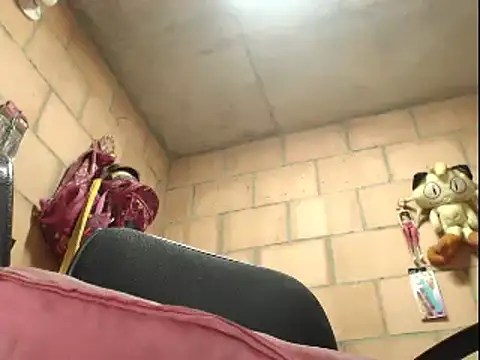 Snapshot of Camilalatin69 chatting on October 2025 04:40:02 PM Camilalatin69 online show from October 2025 04:40:02 PM