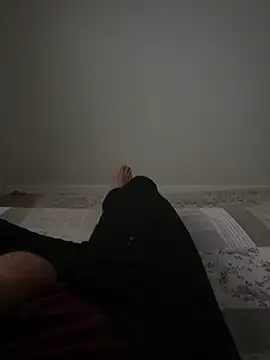 Snapshot of MAHKE12 chatting on November 2025 09:16:01 PM MAHKE12 online show from November 2025 09:16:01 PM