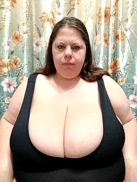 Snapshot of Ginabig chatting on April 2026 02:56:01 AM Ginabig online show from April 2026 02:56:01 AM