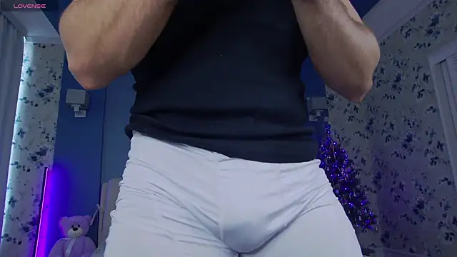 Arilas  online show from December 2024 07:40:02 AM