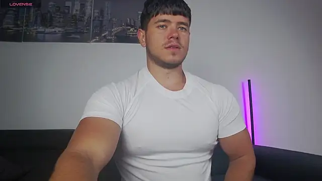 Arilas  online show from December 2025 07:37:01 AM