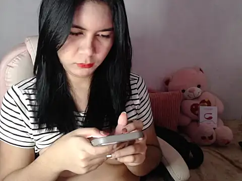 Snapshot of TransPetite1 chatting on January 2026 02:49:02 AM TransPetite1 online show from January 2026 02:49:02 AM