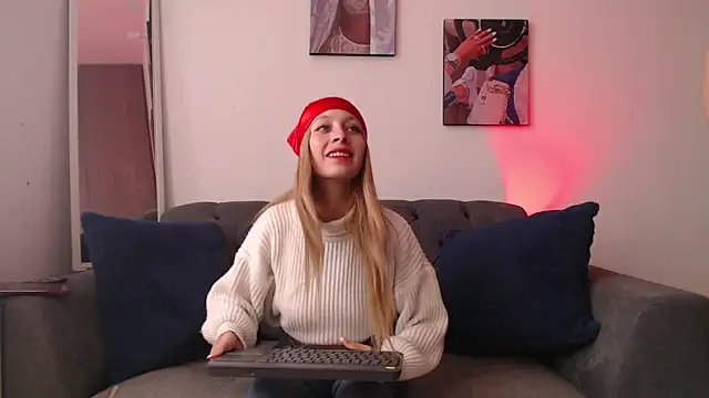 Snapshot of thamarajane chatting on March 2025 03:03:02 PM thamarajane online show from March 2025 03:03:02 PM