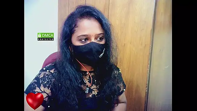 sexynayan23 online show from September 2025 04:50:01 PM