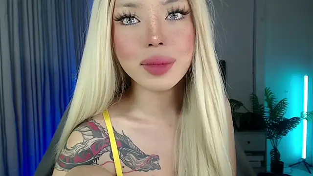 SweetCheska19 online show from September 2025 07:13:02 PM