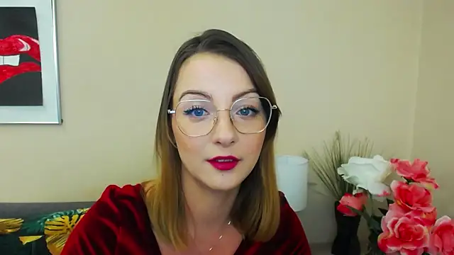 Snapshot of NatalieSexy chatting on February 2025 07:11:02 AM NatalieSexy online show from February 2025 07:11:02 AM