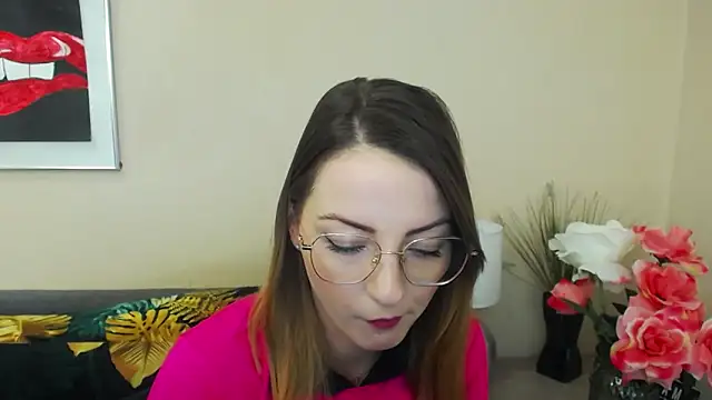 Snapshot of NatalieSexy chatting on February 2025 07:15:02 AM NatalieSexy online show from February 2025 07:15:02 AM