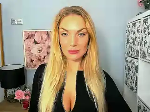 AulloraHoney online show from December 2024 10:05:02 AM