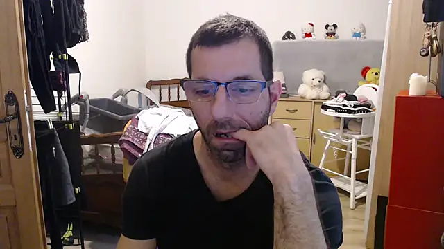 Snapshot of steph19x5 chatting on January 2025 01:21:01 PM steph19x5 online show from January 2025 01:21:01 PM