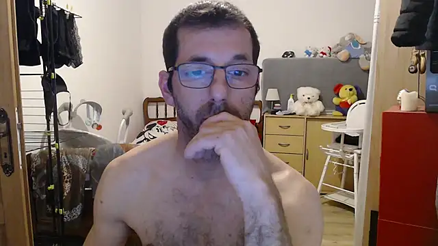 Snapshot of steph19x5 chatting on February 2025 04:58:02 PM steph19x5 online show from February 2025 04:58:02 PM