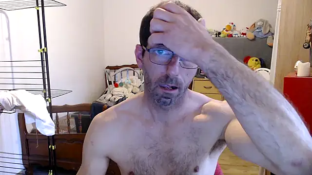 Snapshot of steph19x5 chatting on March 2025 05:24:02 PM steph19x5 online show from March 2025 05:24:02 PM