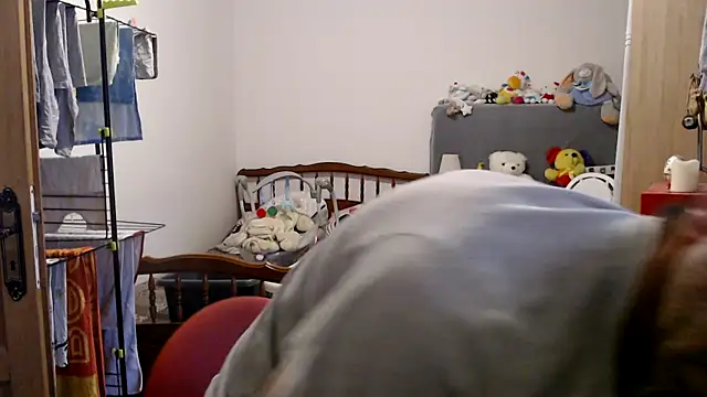 Snapshot of steph19x5 chatting on March 2025 05:50:02 PM steph19x5 online show from March 2025 05:50:02 PM