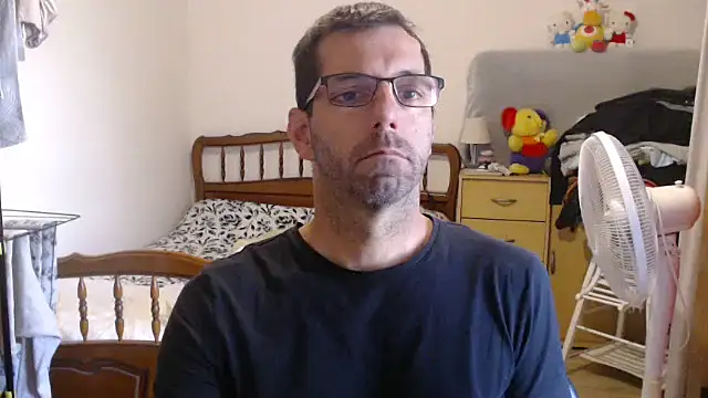 Snapshot of steph19x5 chatting on October 2025 08:01:01 AM steph19x5 online show from October 2025 08:01:01 AM