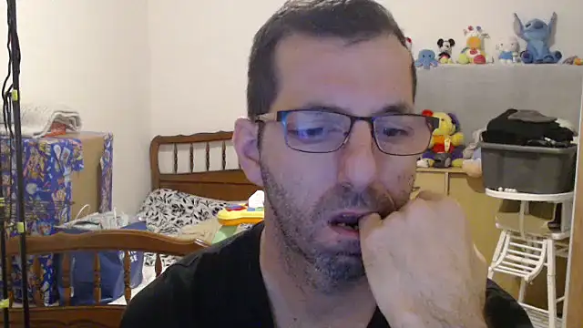 steph19x5 online show from December 2025 06:52:01 AM