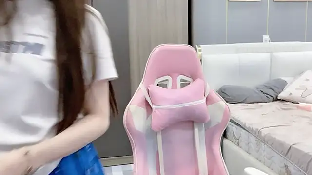 ANNA102 online show from March 2026 07:35:02 AM