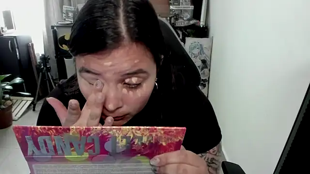 aika-dreams online show from March 2026 01:36:02 PM